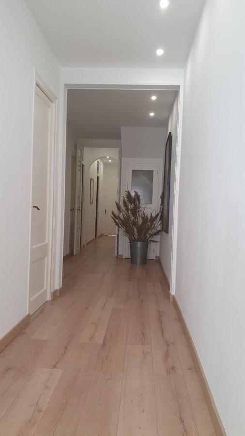 Apartamento Nuevo En Terrassa Centro Exteriör bild